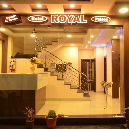 Hotel Royal Palace - 150 Meters From Mahakal Temple Ujjain Extérieur photo