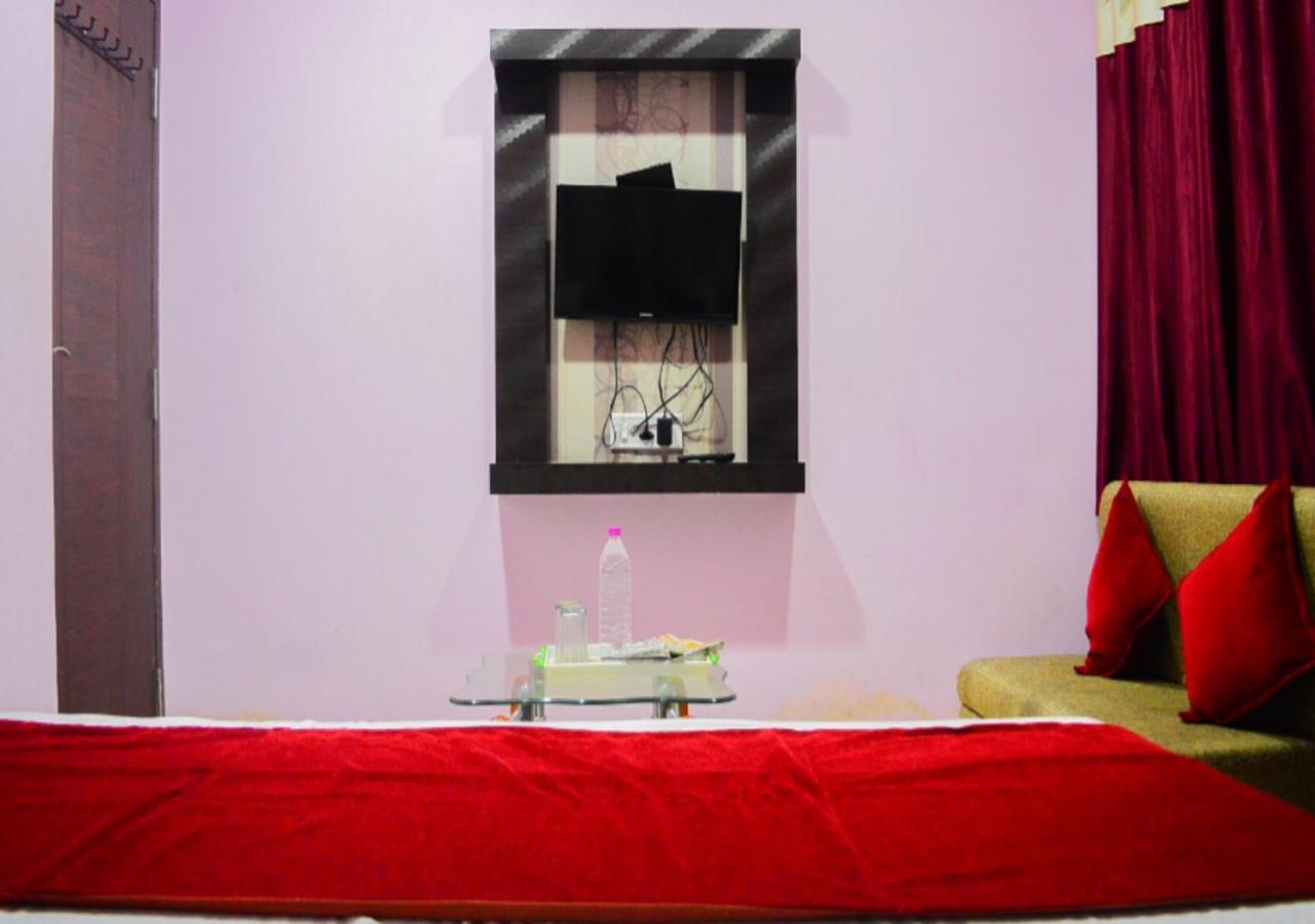 Hotel Royal Palace - 150 Meters From Mahakal Temple Ujjain Extérieur photo